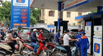 Giá xăng dầu ngày 3/1/2026: Giá xăng dầu đều đồng loạt giảm nhẹ