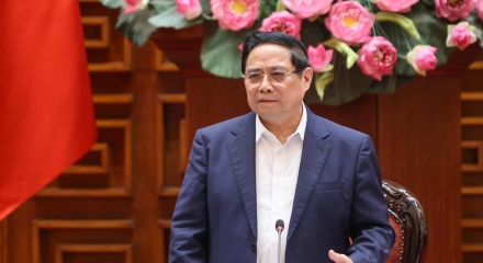 Thủ tướng yêu cầu đẩy nhanh tiến độ hoàn thành các dự án chào mừng Đại hội XIV của Đảng