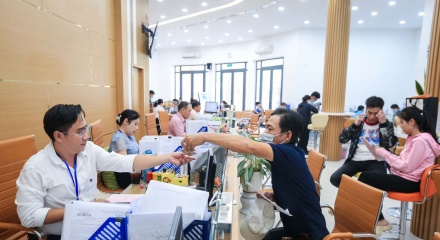 Bộ Nội vụ hướng dẫn xếp lương đối với người được tuyển dụng vào công chức, áp dụng từ 1/3/2026