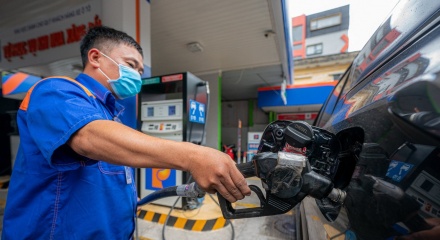 Dự báo giá xăng tăng nhẹ trong kỳ điều hành ngày mai 15/1