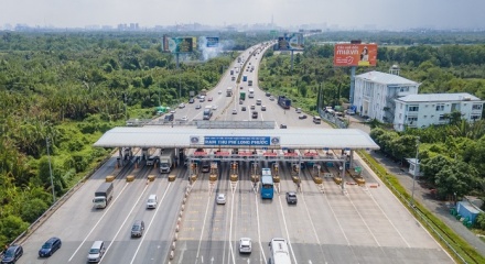 Khẩn trương hoàn thiện Nghị định xử lý vướng mắc dự án BOT giao thông trước 10/2/2026