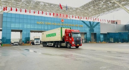 Thí điểm xây dựng cửa khẩu thông minh Móng Cái - Đông Hưng