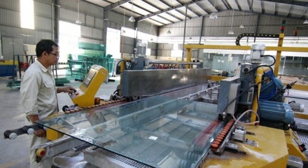 Bộ Công Thương áp thuế chống bán phá giá tạm thời với kính nổi từ Indonesia và Malaysia
