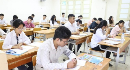 Kỳ thi tốt nghiệp THPT 2026: Không công bố đề minh họa, giữ ổn định cấu trúc đề thi