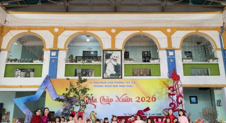 Trải nghiệm Tết truyền thống tại Trường Mầm non Minh Khai