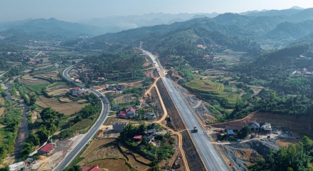 Khai thác tạm thời một phần tuyến cao tốc Hữu Nghị - Chi Lăng dịp Tết 2026