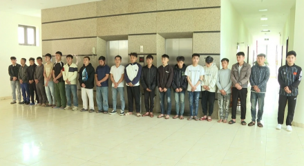 Bịa chuyện bị Công an “tra tấn” đến nhập viện để trốn tội