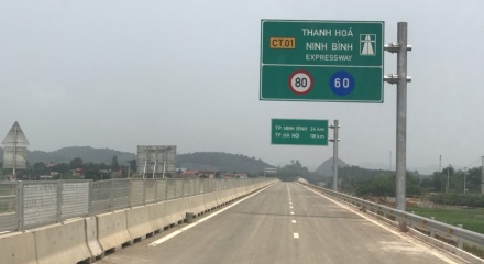 Sẽ thu phí 5 tuyến cao tốc đầu tư công từ ngày 2-3