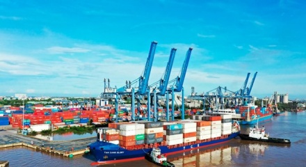 Số hóa và xanh hóa là 'chìa khóa' nâng cao năng lực cạnh tranh ngành logistics Việt