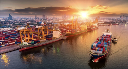 Lo “nghẽn cổ chai” trên biển vì chiến sự, DN Việt ngồi trên đống lửa