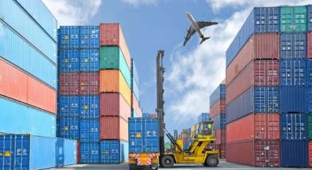 Hoả tốc hỗ trợ thủ tục cho doanh nghiệp trước biến động Trung Đông