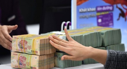 Loạt nhà băng giảm lãi suất sau cuộc họp với tân Thống đốc Ngân hàng Nhà nước