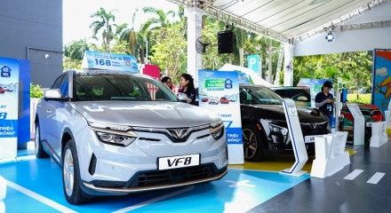 Thị trường ô tô Việt tháng 3/2026: Xe điện áp đảo, doanh số phục hồi mạnh mẽ