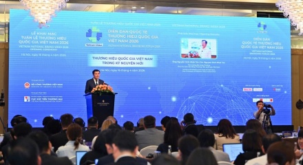 Xây dựng Thương hiệu Quốc gia Việt Nam: Chuyển mình từ 'gia công' sang bản sắc!
