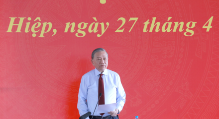 Tổng Bí thư, Chủ tịch nước Tô Lâm gặp gỡ, động viên công nhân, người lao động TP.HCM