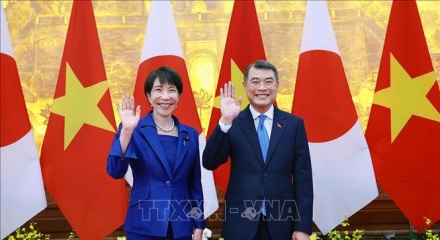 Thủ tướng Nhật Bản Takaichi Sanae kết thúc chuyến thăm chính thức Việt Nam