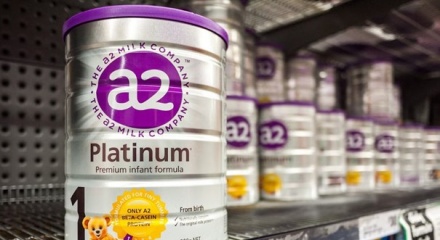 Bộ Y tế cảnh báo thu hồi 3 lô sữa a2 Platinum Premium nghi nhiễm độc tố