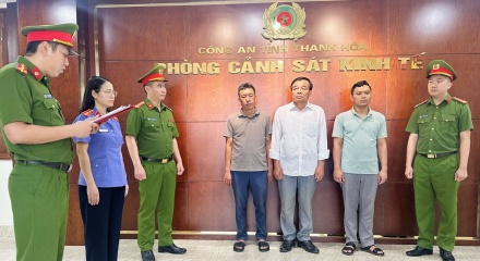 Thanh Hóa: Khởi tố nguyên chủ tịch xã và giám đốc DN lập hồ sơ khống rút tiền công trình