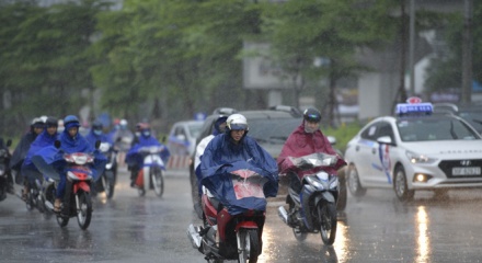 Dự báo thời tiết ngày 17/5: Bắc Bộ có mây, có nơi mưa rào và dông rải rác