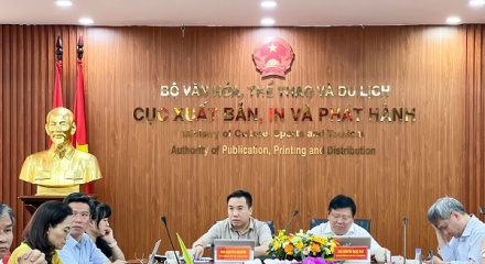 Ngành xuất bản Việt Nam trước 'cuộc chiến' bản quyền số