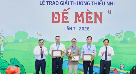 Lễ trao Giải thưởng Thiếu nhi Dế Mèn: Vinh danh những 'Hiệp sĩ' của tuổi thơ