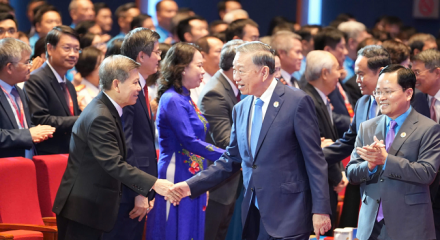 Khai mạc trọng thể Đại hội lần thứ XIV Công đoàn Việt Nam