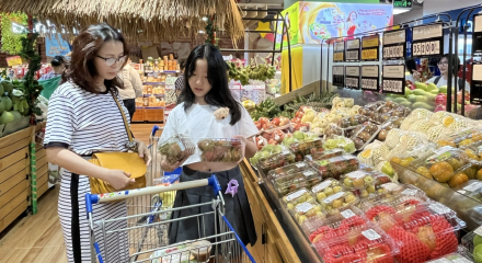 Kích cầu tiêu dùng gắn với mục tiêu kiểm soát lạm phát