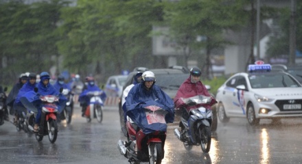 Dự báo thời tiết ngày 9/6: Bắc Bộ có mưa dông vài nơi, trời dịu mát 