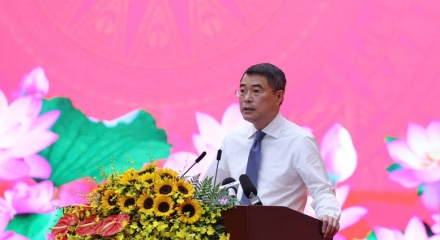 Thủ tướng Lê Minh Hưng phát động thi đua tăng trưởng bền vững 2 con số
