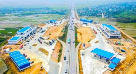 Thu hồi dự án trạm dừng nghỉ cao tốc Bắc-Nam nếu không hoàn thành dịch vụ công trước 30/6
