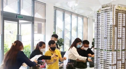 Giá căn hộ Hà Nội hạ nhiệt sau giai đoạn tăng nóng