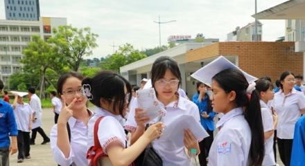 Quảng Ninh: Hơn 17.000 thí sinh bước vào kỳ thi tuyển sinh lớp 10