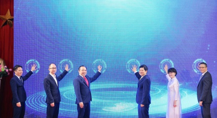 Ra mắt Trung tâm Quốc gia hỗ trợ sản xuất thử chip bán dẫn