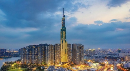 Hành trình 50 năm rực rỡ của Thành phố mang tên Bác