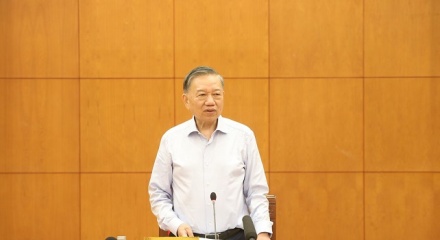 Tổng Bí thư, Chủ tịch nước Tô Lâm: Chuyển từ ứng phó thiên tai sang quản trị rủi ro thiên tai