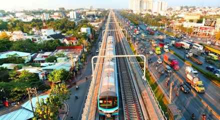 Phó Thủ tướng yêu cầu ban hành Quy chuẩn kỹ thuật quốc gia về đường sắt đô thị trong tháng 7