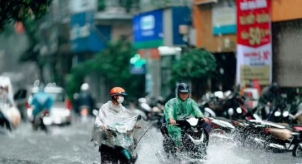Dự báo thời tiết ngày 13/7: Bắc Bộ có mưa dông rải rác 