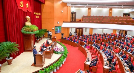 Ngày làm việc thứ hai Hội nghị Trung ương 3 khóa XIV: Tập trung đổi mới mô hình phát triển và chính sách đất đai