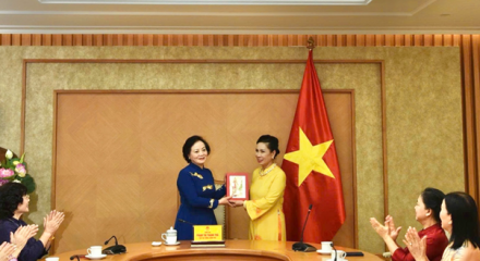 Đẩy nhanh tiến độ đưa Áo dài Việt Nam trở thành Di sản Văn hóa UNESCO