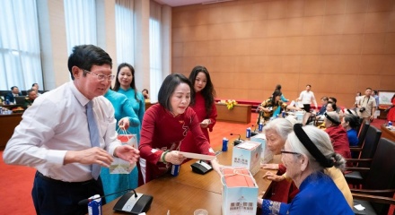Tri ân là mệnh lệnh từ trái tim và danh dự của mỗi người Việt Nam