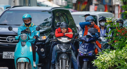 TP.HCM siết chặt quản lý xe ôm công nghệ, giao hàng qua ứng dụng