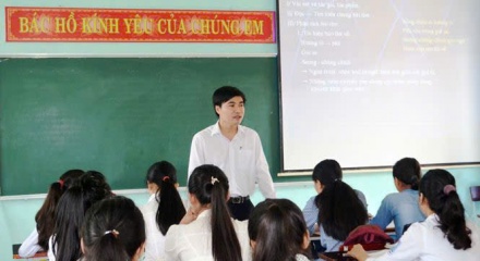 Giải quyết nguyện vọng nghỉ việc với hiệu trưởng, hiệu phó dôi dư trước 30/9