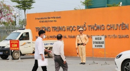 Sáng nay, 326 thí sinh Tuyên Quang bước vào kỳ thi lại tốt nghiệp THPT