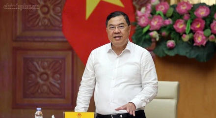 Đẩy mạnh xuất khẩu, kiểm soát nhập siêu, phát triển thương mại cân bằng, bền vững