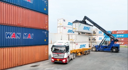 Xuất nhập khẩu và bài toán tăng trưởng bền vững