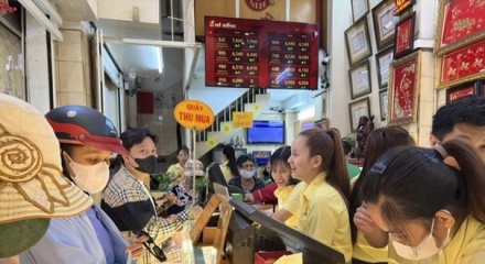 Giá vàng ngày 8/9: Vàng SJC tăng thêm 600 nghìn đồng/lượng