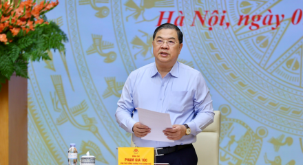Tập trung tháo gỡ điểm nghẽn, đẩy nhanh tiến độ các công trình trọng điểm
