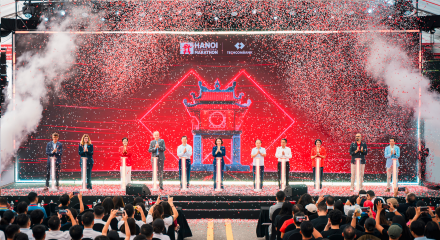 Khai mạc giải Giải Marathon Quốc tế Hà Nội Techcombank mùa thứ 5