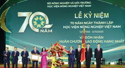 Chủ tịch Quốc hội Trần Thanh Mẫn dự Lễ kỷ niệm 70 năm Học viện Nông nghiệp Việt Nam