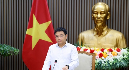 Phó Thủ tướng yêu cầu giảm lãi suất cho vay từ 1,5–2%
